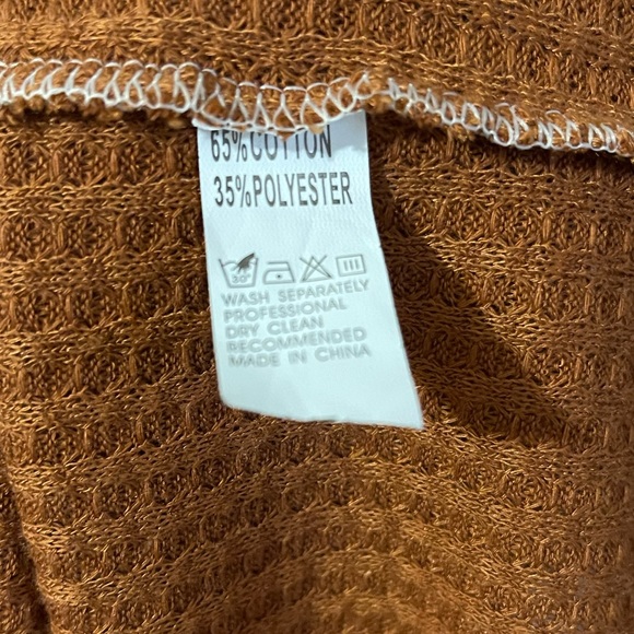Women’s Blouse NWOT - Picture 7 of 10